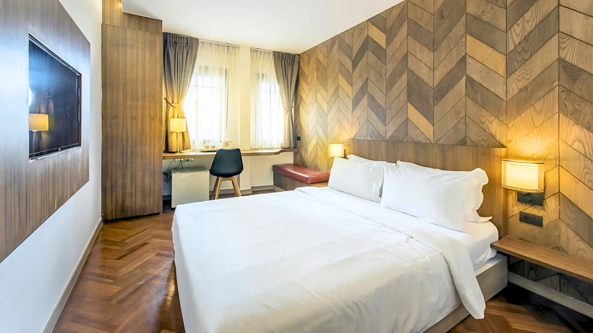 Superior Double bed area at The Poshtel Bangkok By Benya