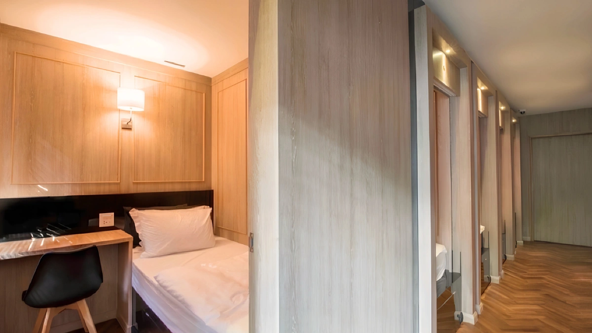 Area outside Private Single Room With Shared Bathroom at The Poshtel Bangkok By Benya