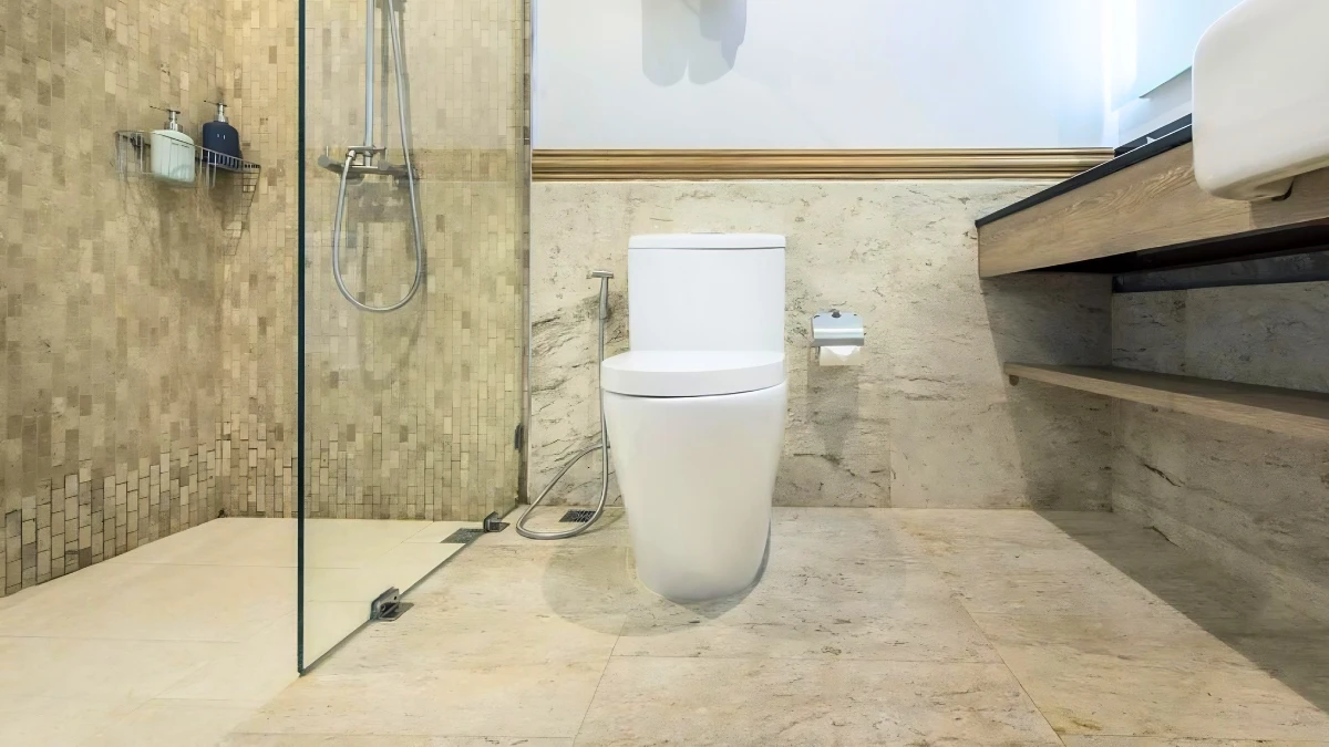 Superior Double private bathroom at The Poshtel Bangkok By Benya