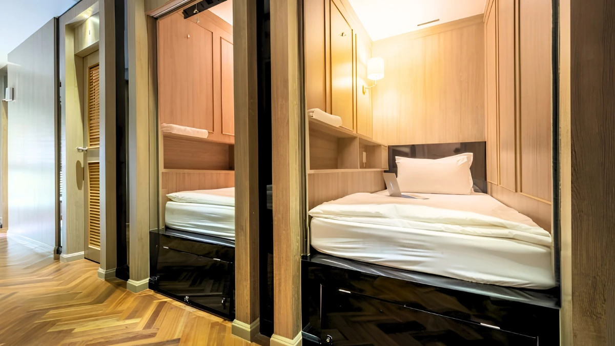 Cabin atmosphere at The Poshtel Bangkok By Benya
