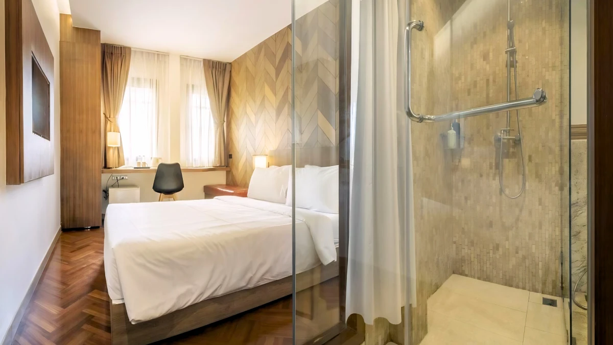 Superior Double atmosphere at The Poshtel Bangkok By Benya