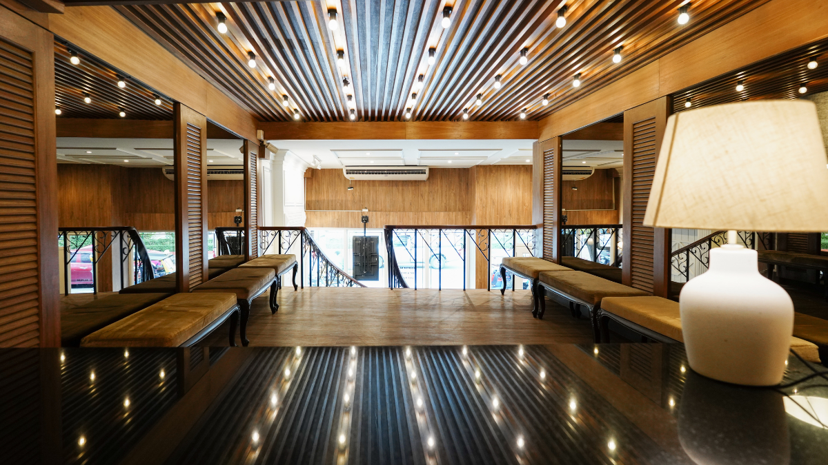 Contact The Poshtel Bangkok By Benya for booking and stay questions
